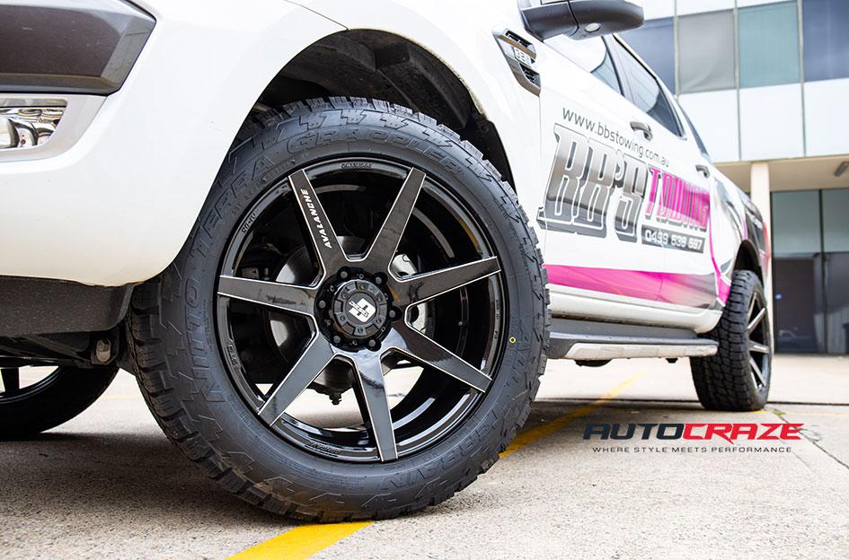 FORD RANGER AVALANCHE GLOSS BLACK MILLED ACCENTS
